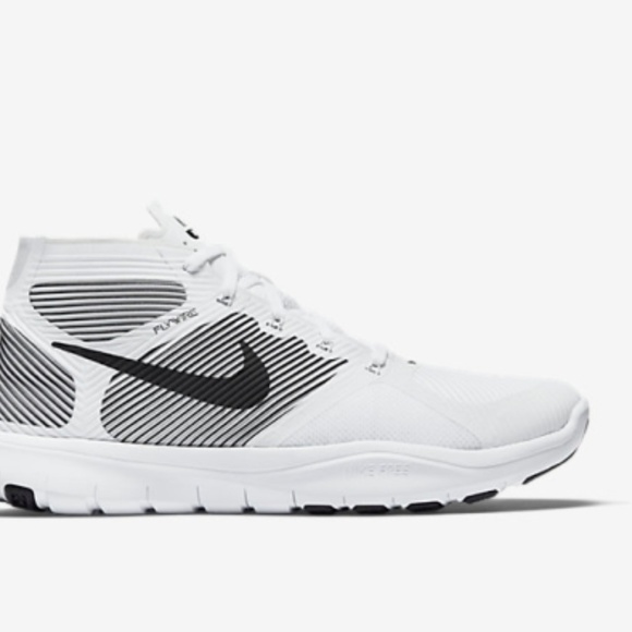 nike train instinct
